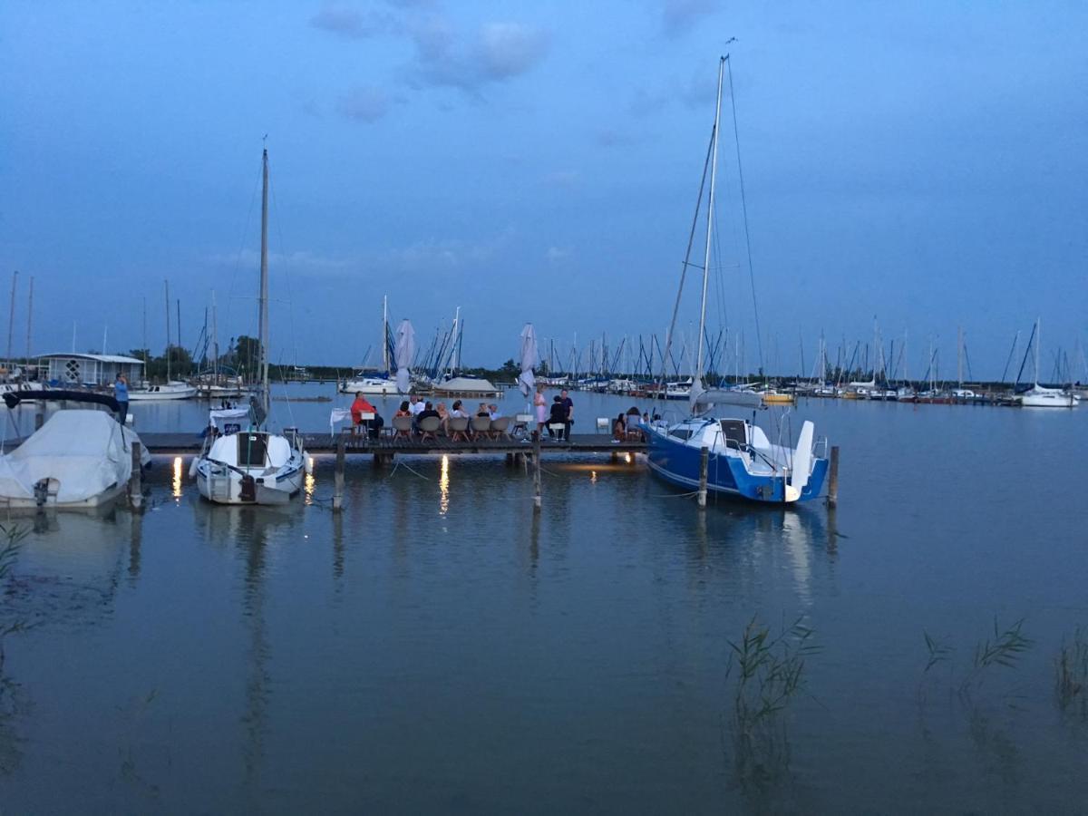 Seevilla Matilda Direkt Am Ufer Jois Bagian luar foto